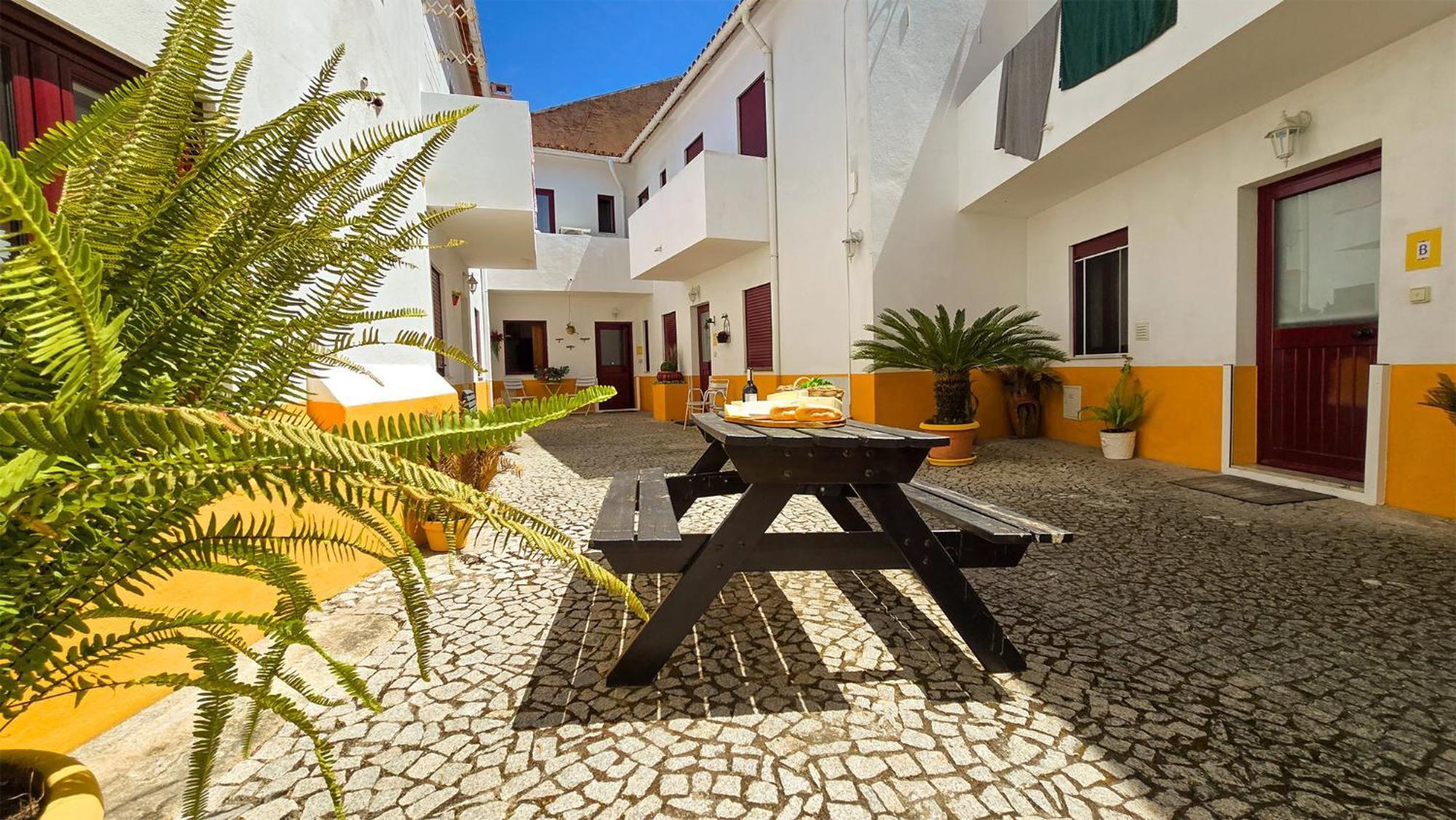 Home Away From Home Evora Exterior photo